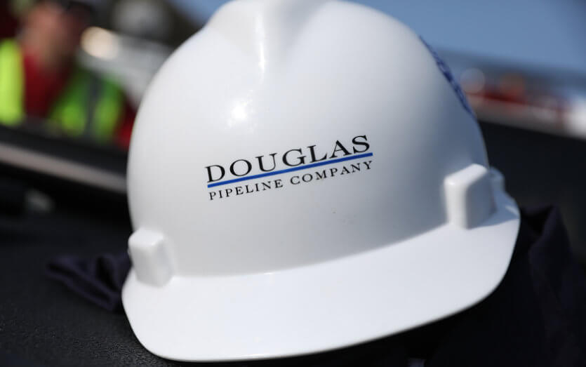 Douglas Pipeline hardhat - Natural Gas Pipeline Engineering & Operations